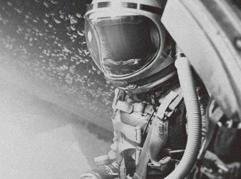 astronauta_large