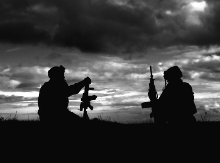 guerra_large (1)